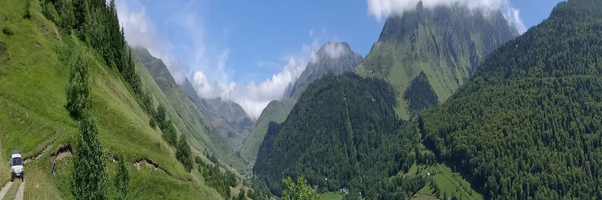 Image Constructeur terrain padel Hautes-Pyrénées