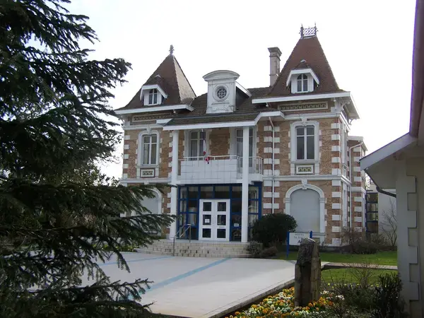 Fabricant Padel Constructeur terrain padel Andernos-les-Bains