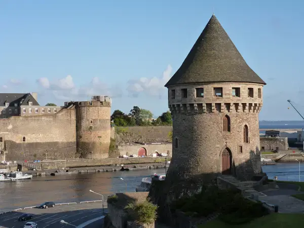 Fabricant Padel Constructeur terrain padel Brest