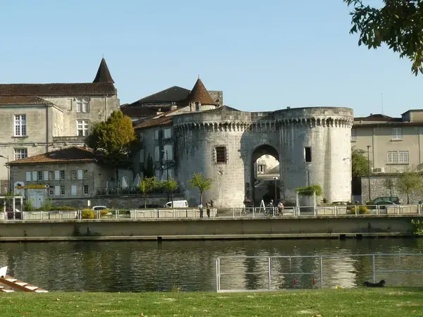Fabricant Padel Constructeur terrain padel Cognac
