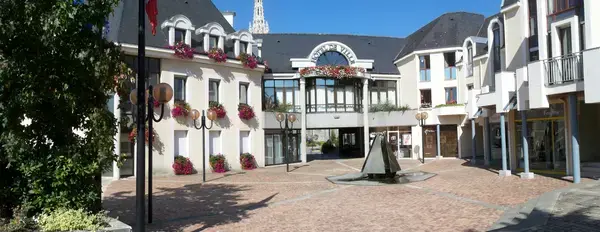 Fabricant Padel Constructeur terrain padel Noyal-sur-Vilaine