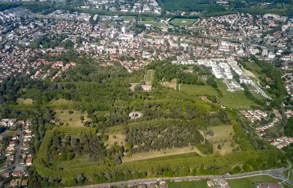 Fabricant Padel Constructeur terrain padel Ramonville-Saint-Agne