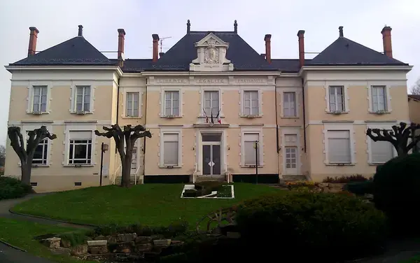 Fabricant Padel Constructeur terrain padel Reyrieux