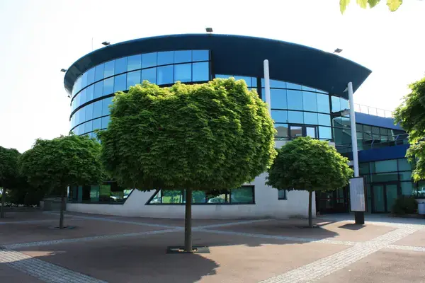 Fabricant Padel Constructeur terrain padel Savigny-sur-Orge